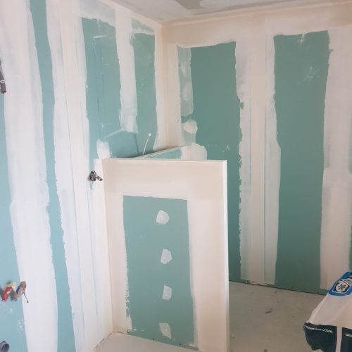 Peinture et revêtements